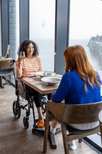 Invacare, Action 2 NG Transit Lite wheelchair