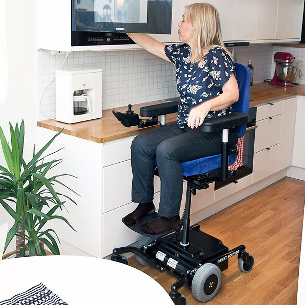 M-Medic, Real 6100 Plus Electric Wheelchair